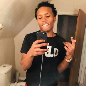 Meet your Posher, Lawrence